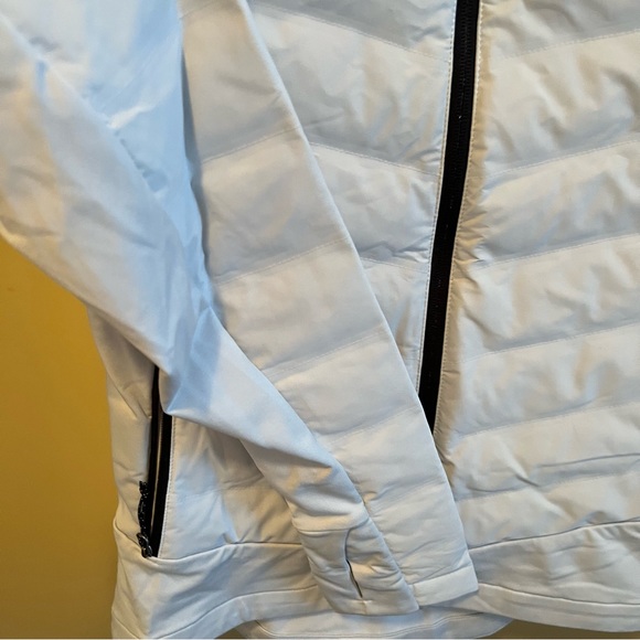 Eddie Bauer MotionLoft Hybrid Down Jacket - Picture 4 of 8